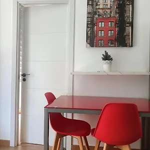 https://los-tilos-apartments.es-andalucia.com